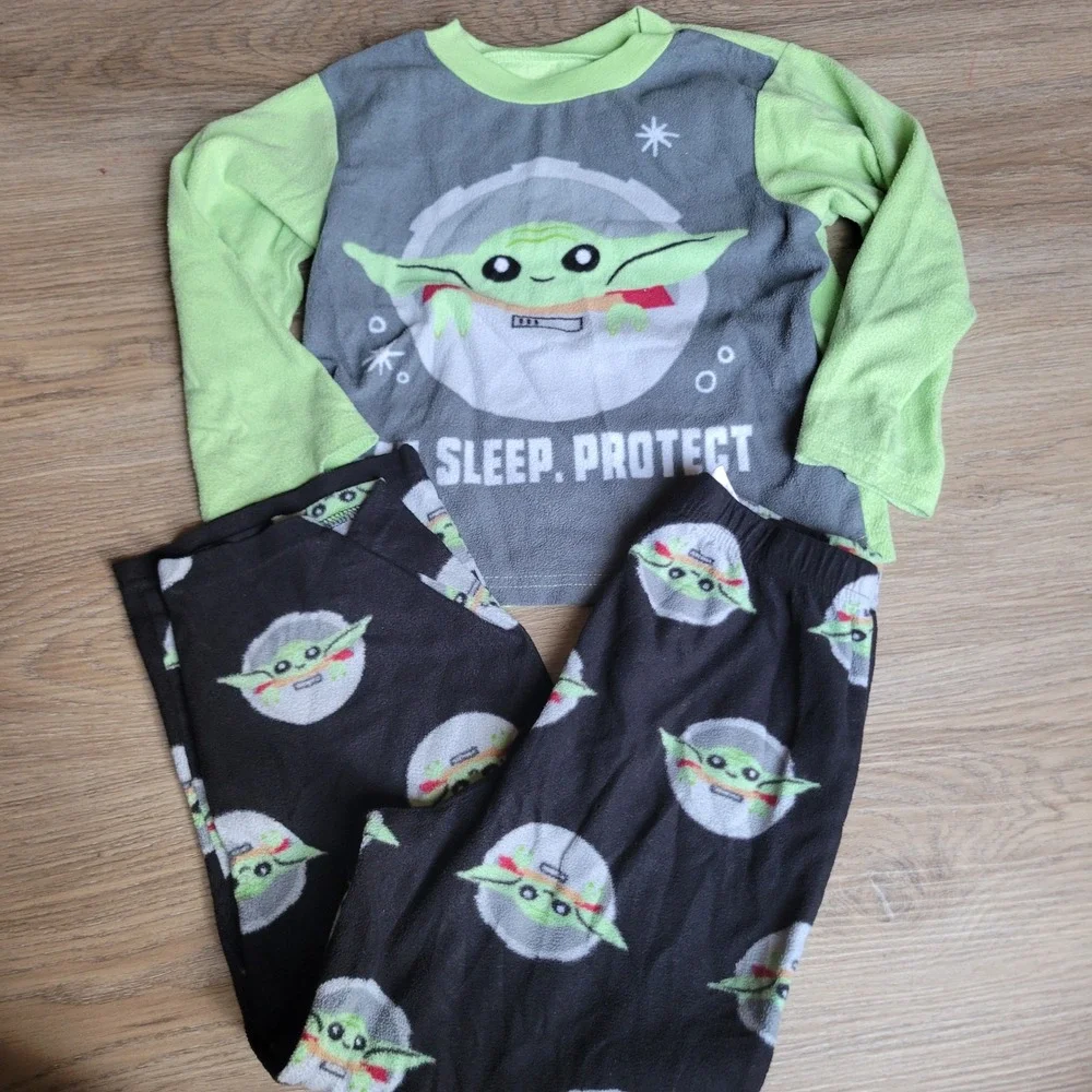Star Wars Pajamas Boys Size 6 Green Gray Baby Yoda Grogu Fleece 2pc Sleep Set